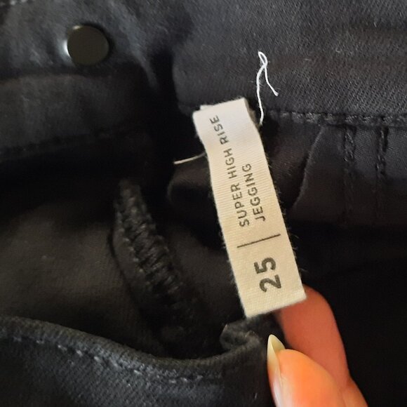 PacSun Wilshire Black Super High Rise Jeggings - Black, Size 25 - Picture 12 of 16